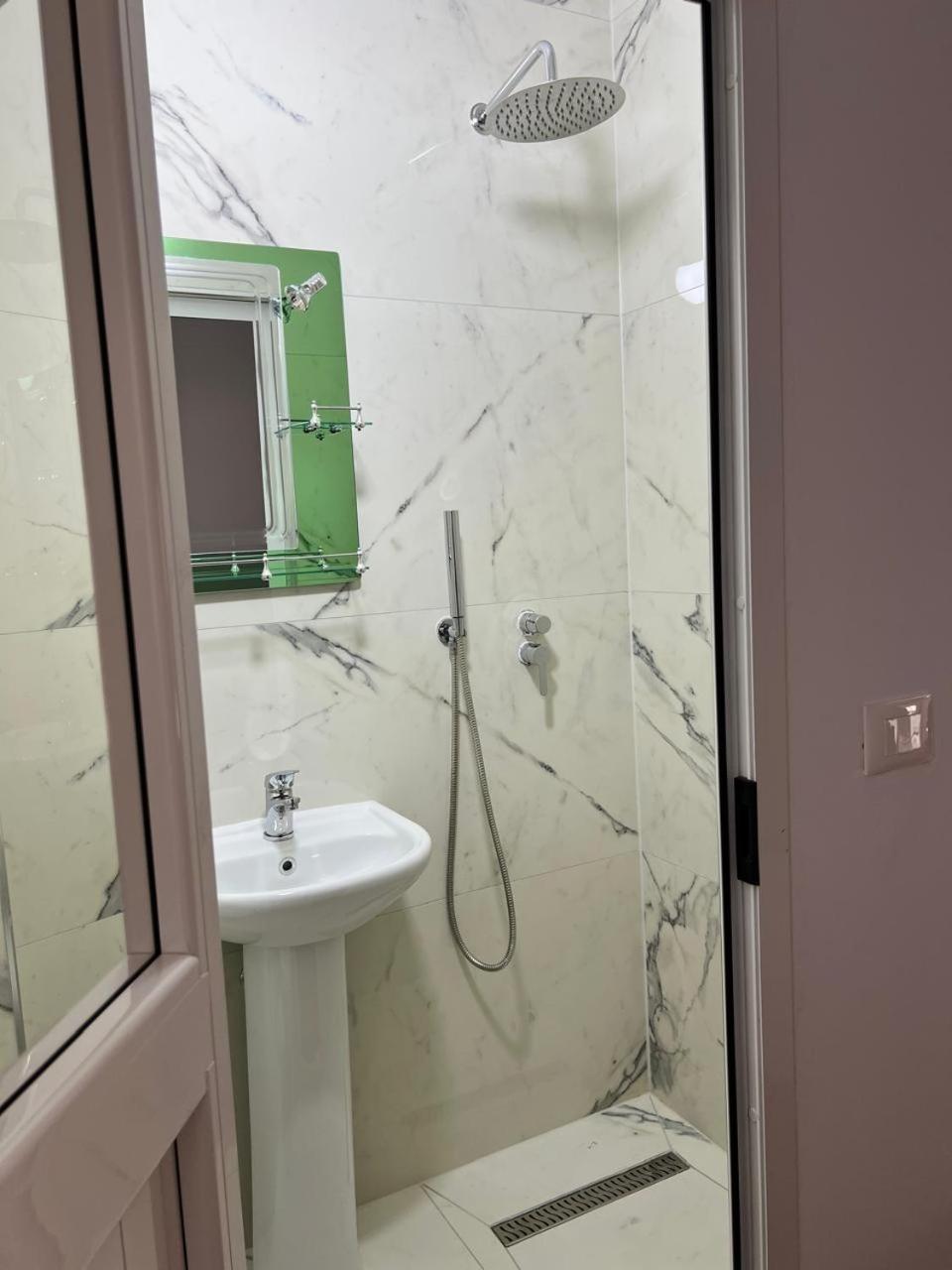 Hotel Kalaja Boks Extérieur photo