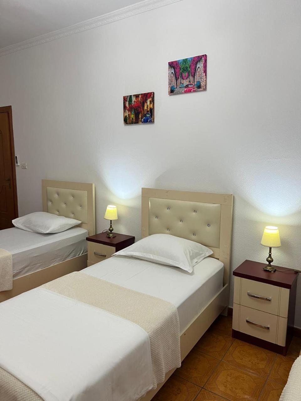Hotel Kalaja Boks Extérieur photo