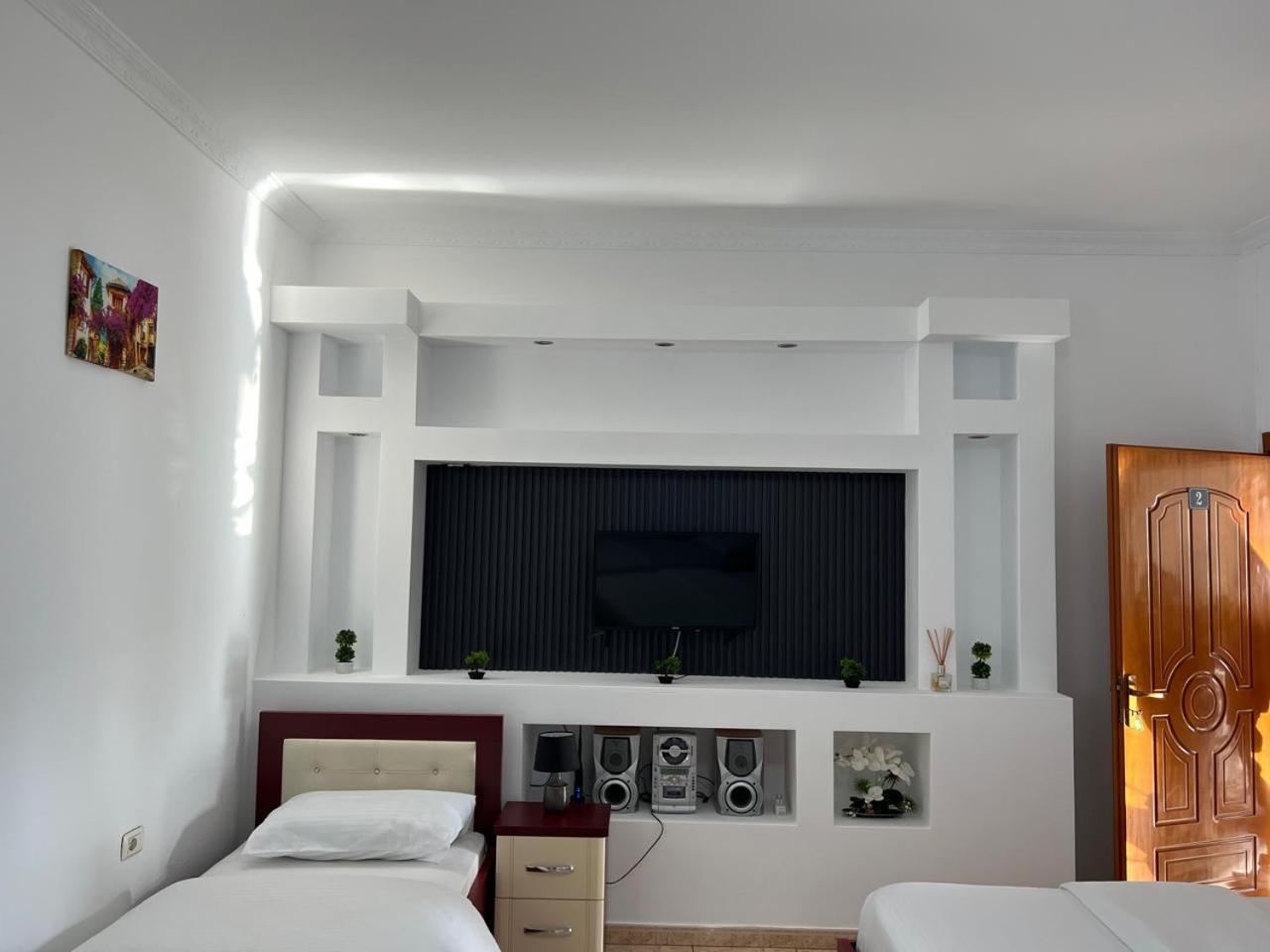 Hotel Kalaja Boks Extérieur photo
